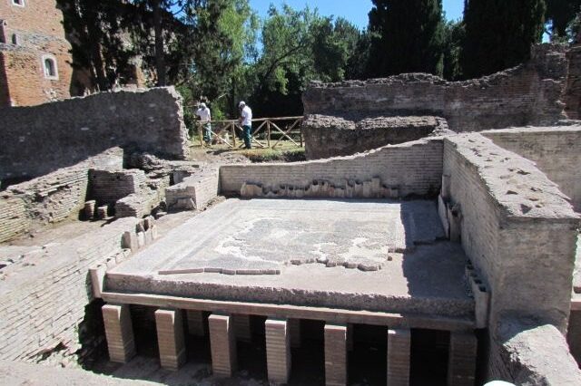 I mosaici di Santa Maria Nova.